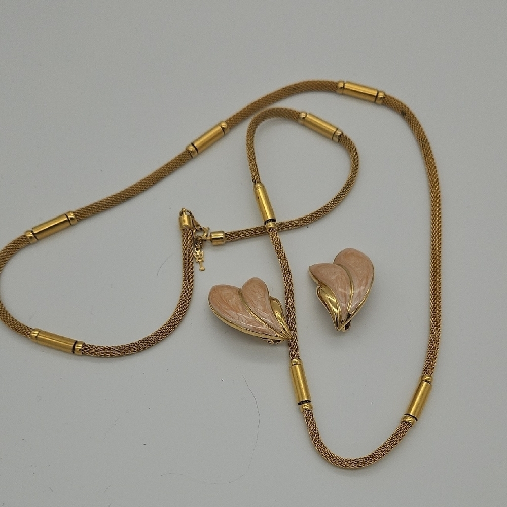 Trifari Gold and Cream Earrings